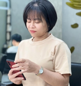 Tẩy tế bào chết cho da đầu: Bí quyết tóc khỏe, da đầu sạch