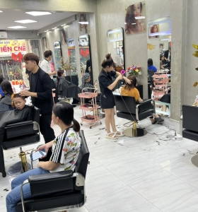 TUYỂN DỤNG THỢ PHỤ TÓC TẠI SIÊU THỊ TÓC Á ĐÔNG THÁNG 7/2025