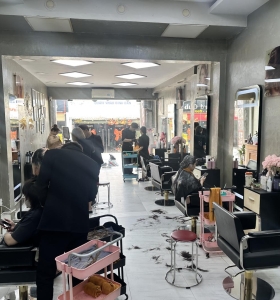 Tuyển dụng Thợ phụ tại Siêu thị tóc Á Đông tháng 1/2026