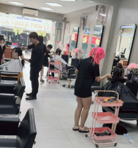 Bí Kíp Nhận Biết Thợ Làm Tóc Cứng Tay Nghề Cho Bạn