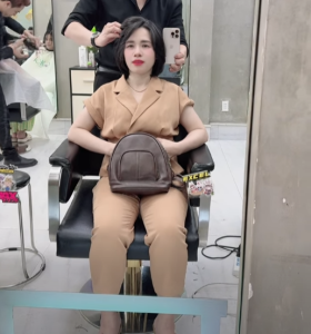 Bí Quyết Duỗi Tóc Thẳng Mượt Tại Nhà